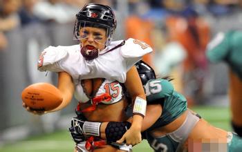 �ƾ���Ƶ��ý��Ҹ�У��������Ļ����ƽ��1���ҳ���¸10��...